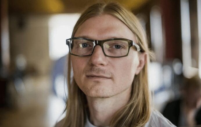 Jesse Powell Net Worth: Unraveling the Wealth of Kraken’s Visionary Founder 3 Early Life and Education