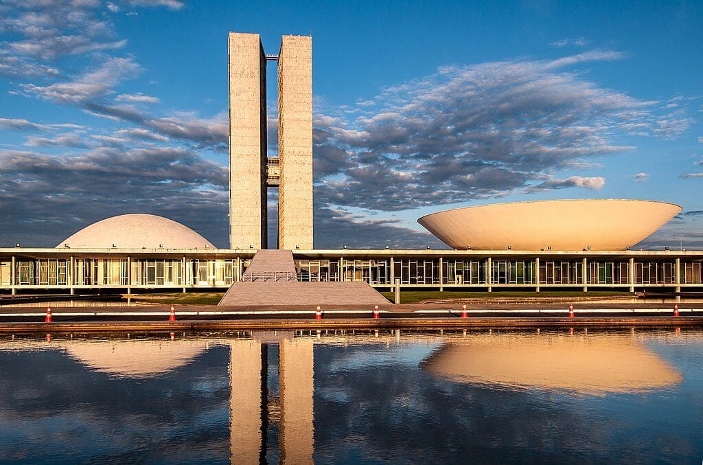 Worldcoin Allegedly Violates Brazil Ban but Avoids Legal Action 2 Worldcoin Suspends Operations in Brazil without Facing Charges, it Seems