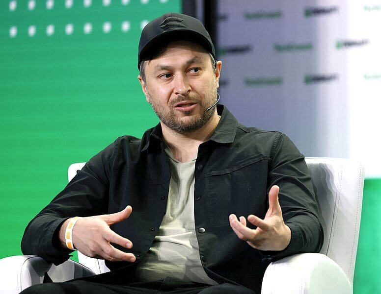 Solana Cofounder Claims Bitcoin Has No Value: Here’s Why 2 He went on to add - from the perspective of the most dire prediction, the price of Bitcoin does not really matter. Whether BTC sits at 100k USD or 10kUSD, its ability to endure the hypothetical situation would remain the same.