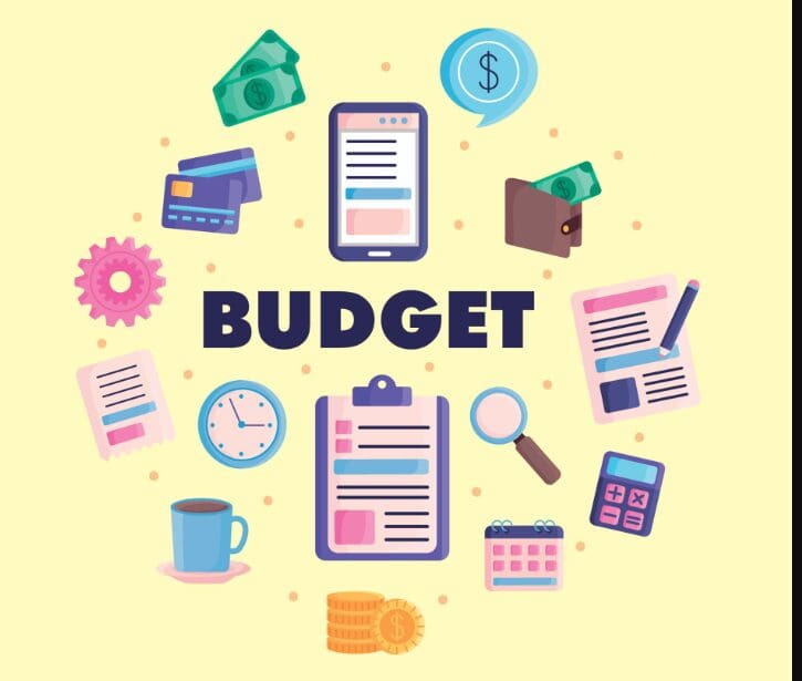 10 Top Ways To Manage Household Finances 2 Create a Monthly Budget