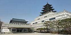 Where is Gyeongbokgung Palace in South Korea? Location & Travel Guide 7 Visit the National Palace and Folk Museums