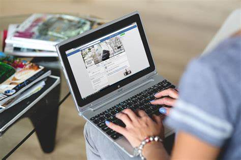 10 Top Ai Advancements In Mobile Technology 8 Predictive Text and Smart Typing