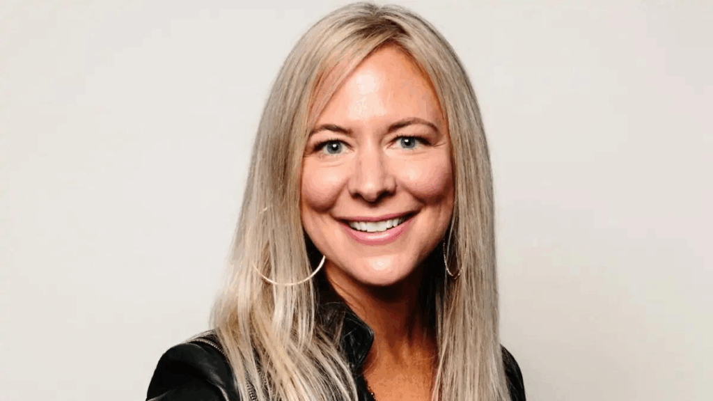 10 Best Twitter Spaces Hosts To Follow – Top Voices You Should Listen To 6 Robin Wheeler