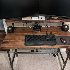 9 Best Gaming Setups for Small Rooms in 2025 10 Industrial Pipe Desk Setup