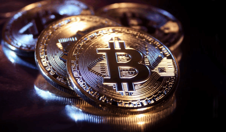 BTC Price Slides As Trump Slaps 25% Tariffs on India