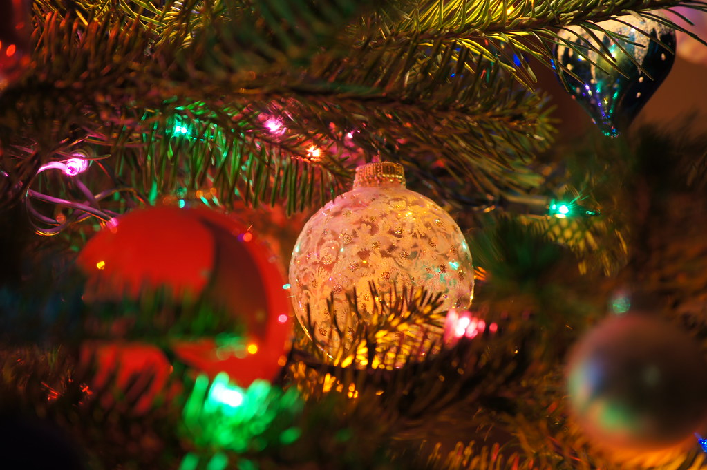 Best Way To Put lights on The Christmas Tree – Easy & Proven Tips 8 Use Extension Cords Strategically