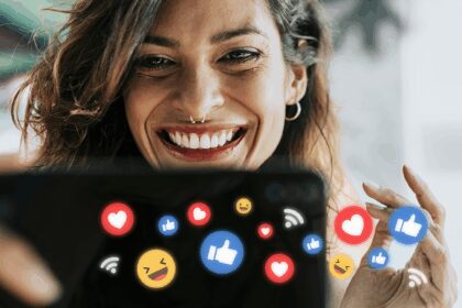 10 Best Ways To Add Disclaimers on Social Media