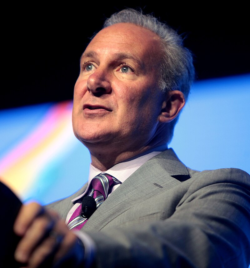 Peter Schiff Claims Bitcoin Needs $148K to Keep Up With Gold.