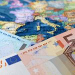 10 Best Cross-Border Wealth Containers for Global Families