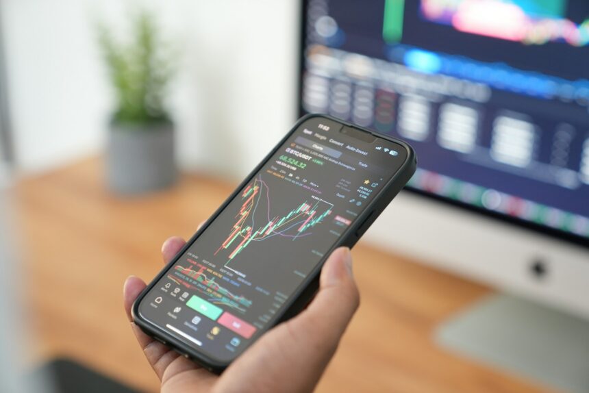 10 Prop Firms Allowing News Trading Without Limits