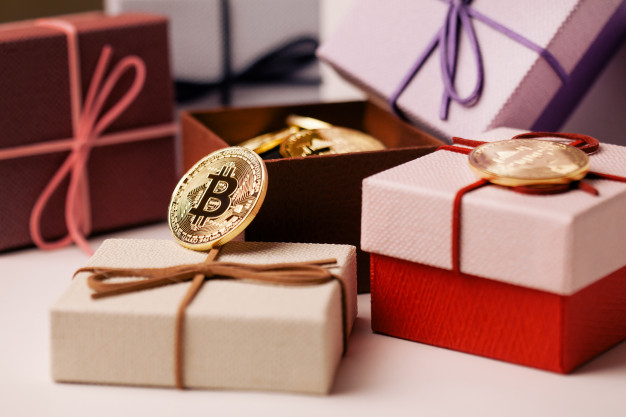 10 Best Crypto Gift Platforms to Send Digital Assets